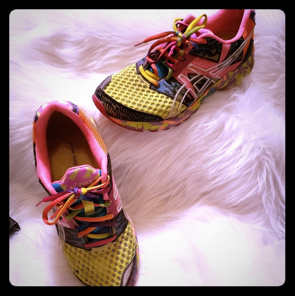 {Asics} Gel Noosa Tri 8 Women's Running Shoe